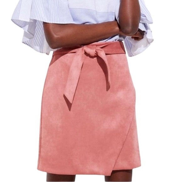 LOFT NWOT Faux Suede Microfiber Wrap Bow Tie Mini Lined Skirt size 2 - Picture 3 of 15